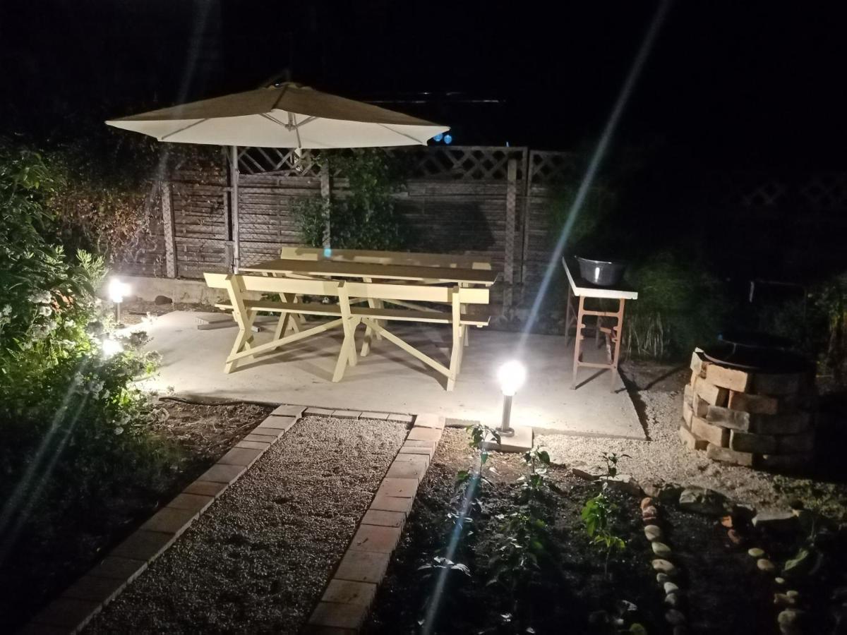 Jazmin-Szieszta Apartmanhaz Balatonfuered Luaran gambar